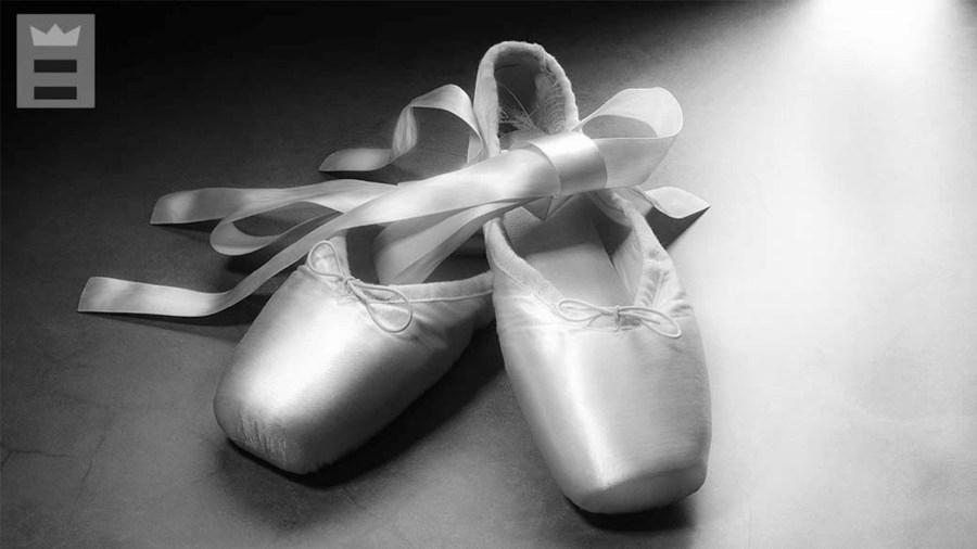 10 Signs of a Good Pointe Shoe Fitting photo 2